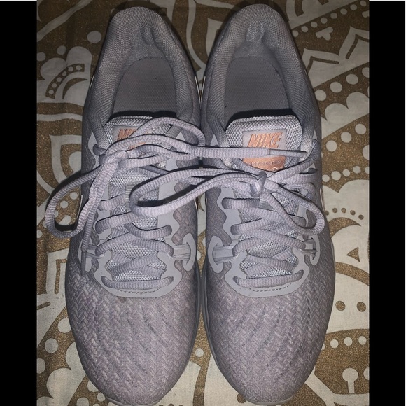 women’s nike in season TR 7 rose gold - Picture 2 of 7